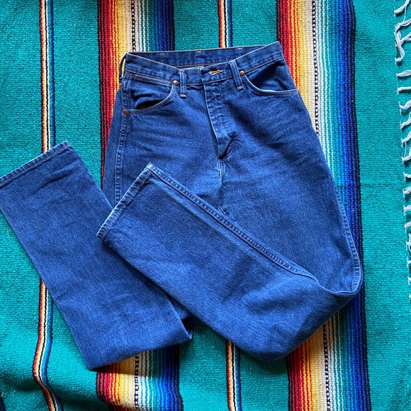 Vintage Wrangler Jeans 28x34 (Size 9) - Picture 2 of 4